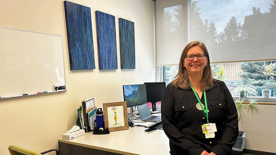 Dr. Laura McAdam