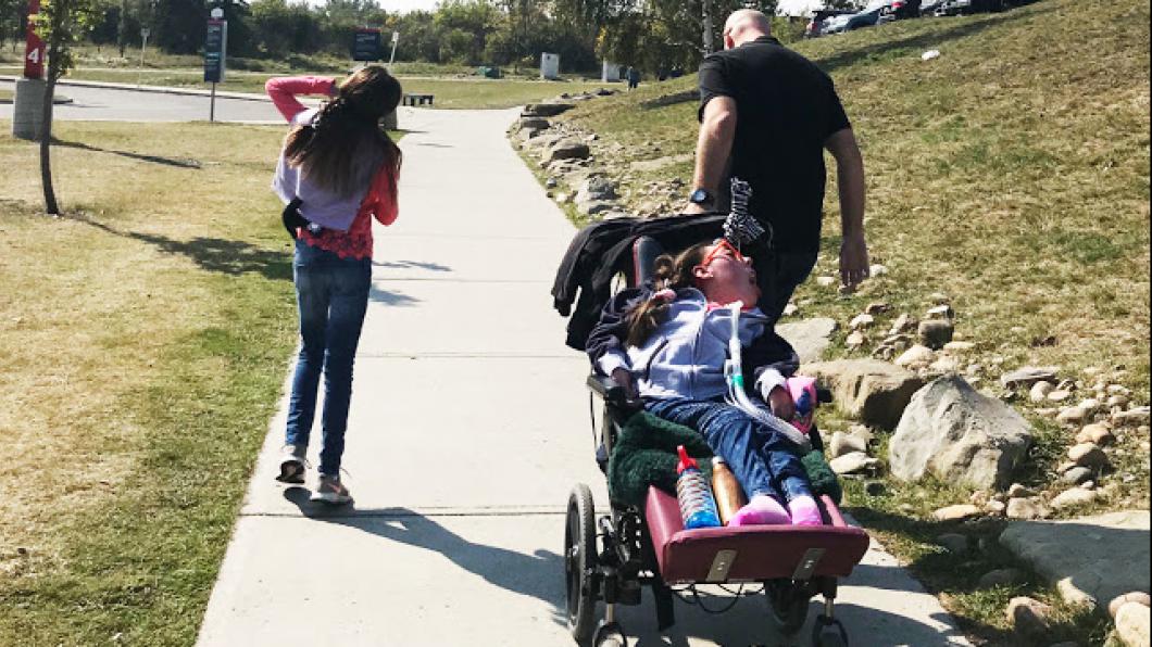 My daughter is not an animal at the zoo