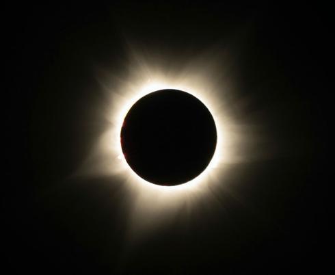 Total sun eclipse